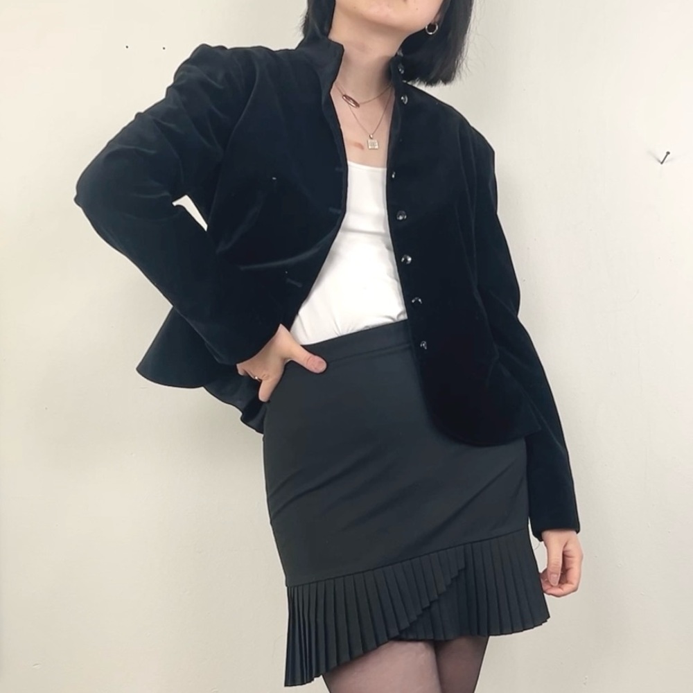 Vintage Chaps Classic Black Velvet Jacket